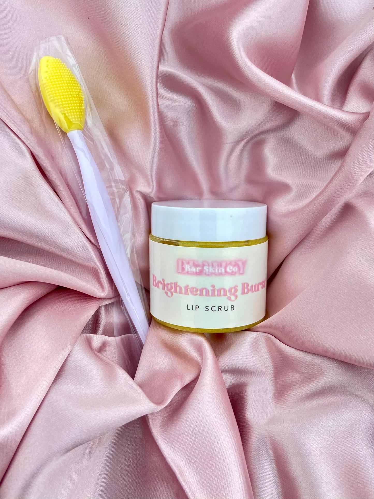 Brightening Burst Lip Scrub